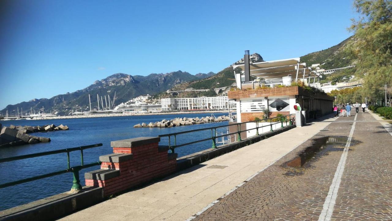 V I P Suites Cielo Stellato On Concordia Sea Salerno Zewnętrze zdjęcie